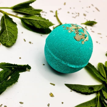 How Eucalyptus Bath Bombs Can Help You Relax And De-Stress